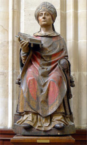 Sculpture de Saint-Germain en bois polychrome XVème siècle : église Saint-Germain l'Auxerrois - Paris